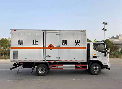 奉节爆破器材运输车
